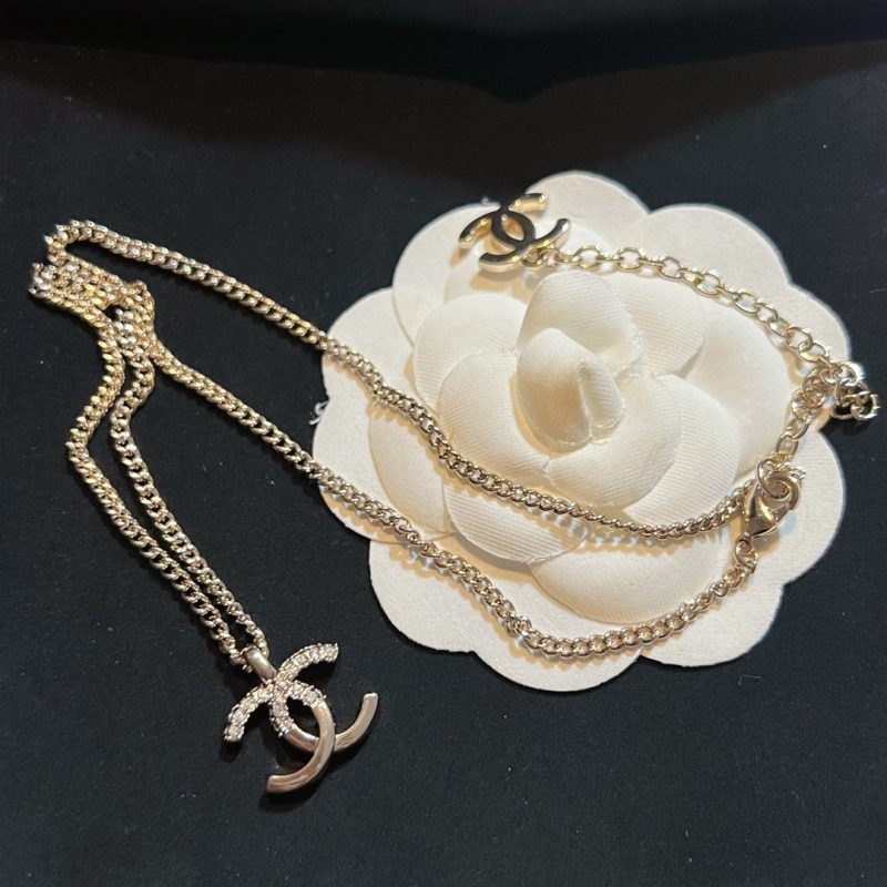 CHL Necklaces 029 - Image 2