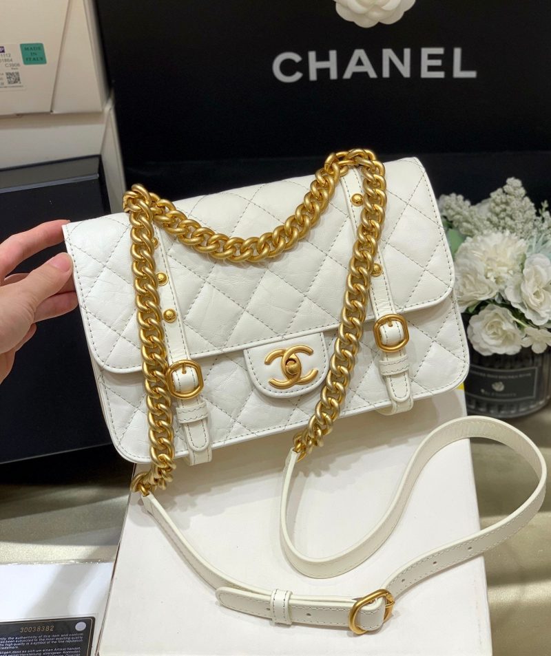 CHL Co Co Shoulder Bag Gold Chain White For Wom9.8in/25cm - Image 3
