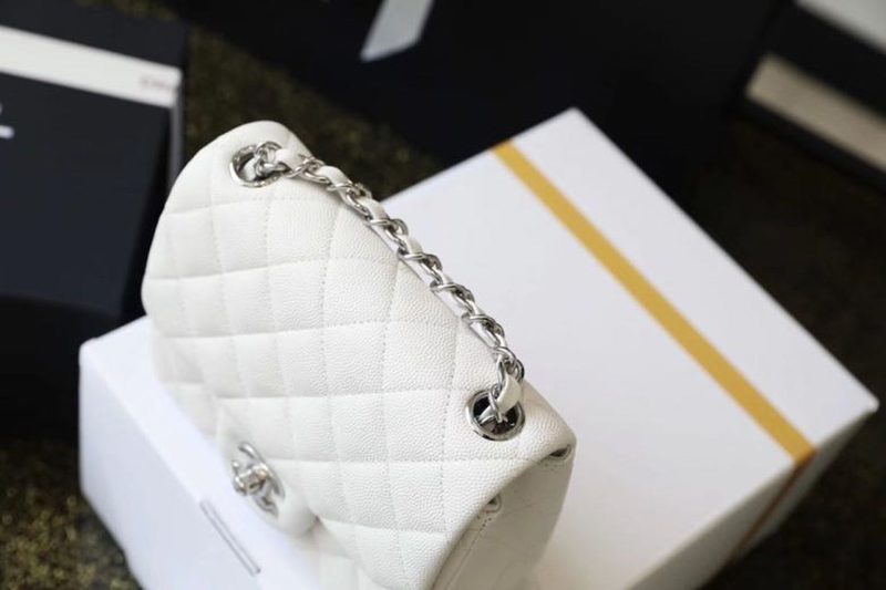 CHL Classic Mini Flap Bag Silver Hardware White For Wom6.6in/17cm A35200 - Image 5