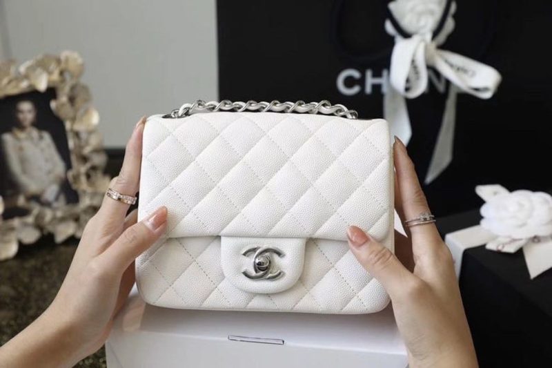 CHL Classic Mini Flap Bag Silver Hardware White For Wom6.6in/17cm A35200 - Image 10