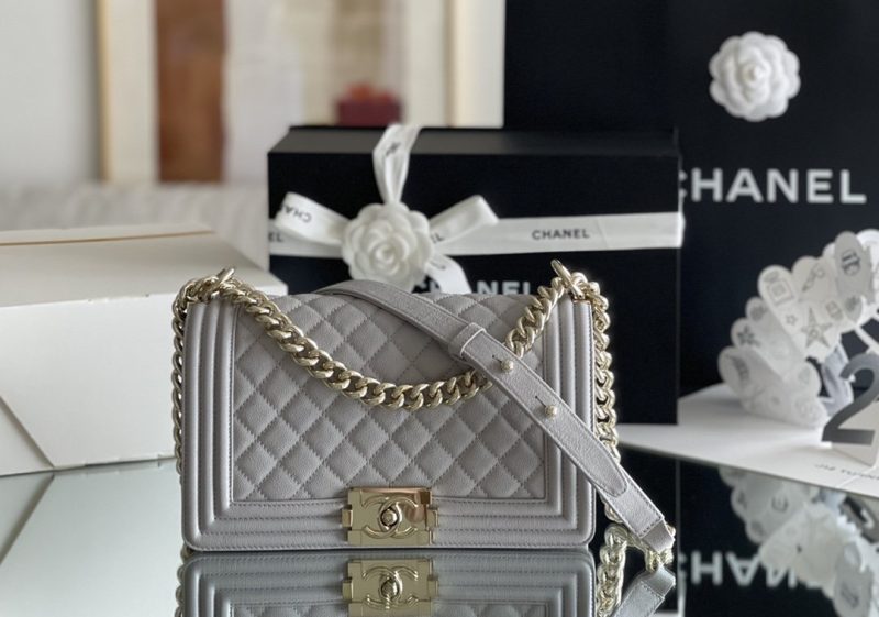 CHLMedium Classic Flap Bag 25cm Grey For WomA67086