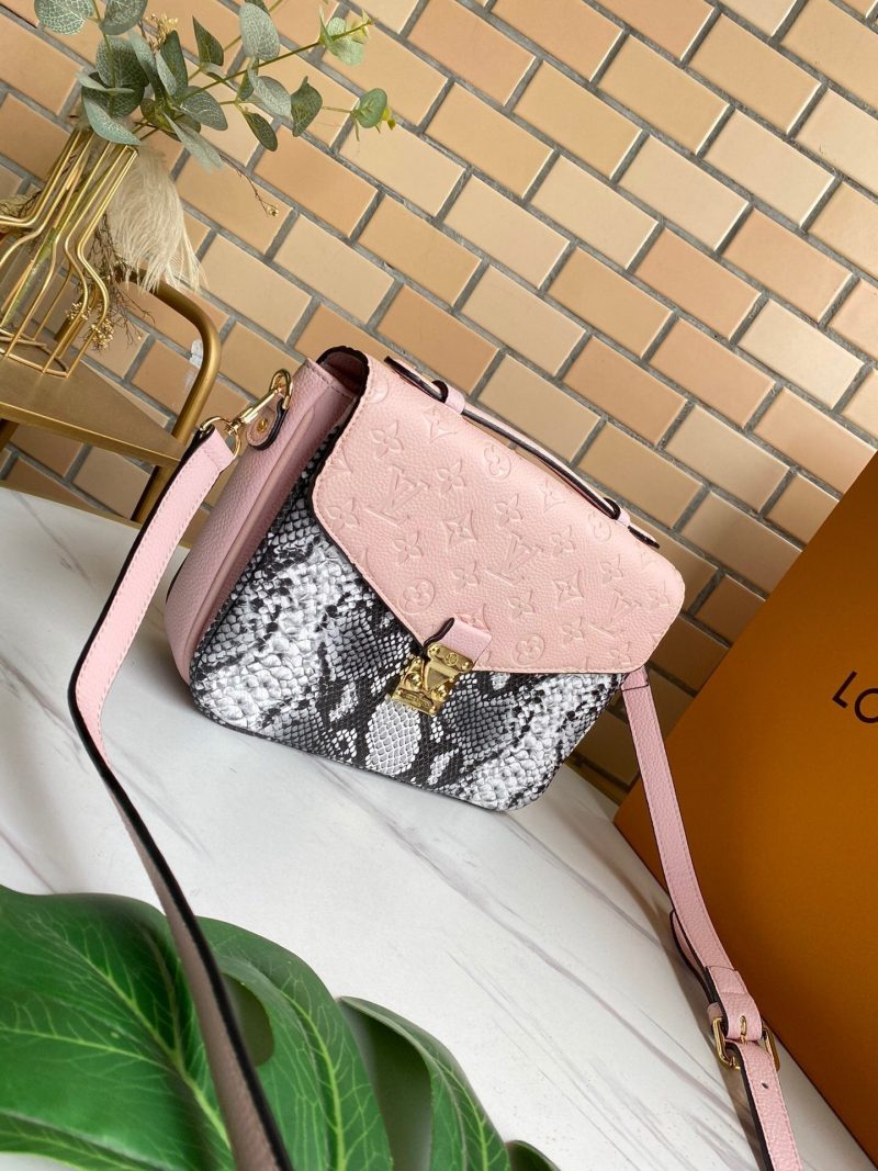 New Arrival Bags LUV 126