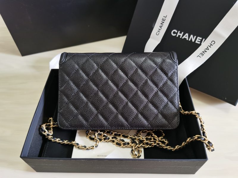 CHL COCO Woc Crossbody Bag 20cm Black - Image 4