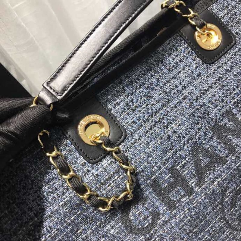 CHL Deauville Chain Shoulder Tote Bag Dark Grey For Women, Women’s Handbags, Shoulder Bags 13.3in/34cm A66939 - Image 4