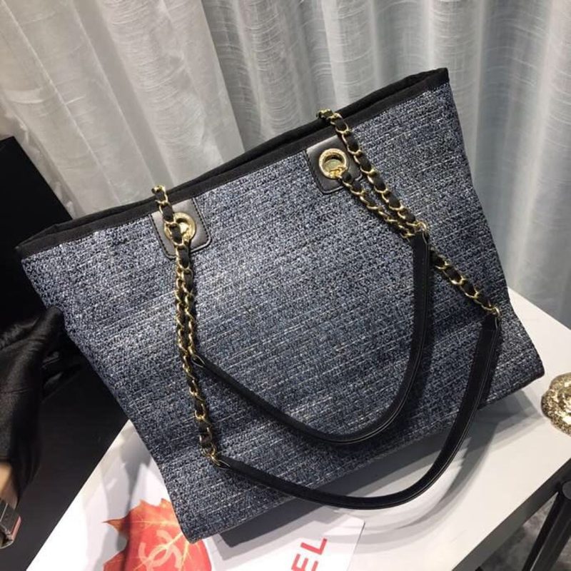 CHL Deauville Chain Shoulder Tote Bag Dark Grey For Women, Women’s Handbags, Shoulder Bags 13.3in/34cm A66939 - Image 9