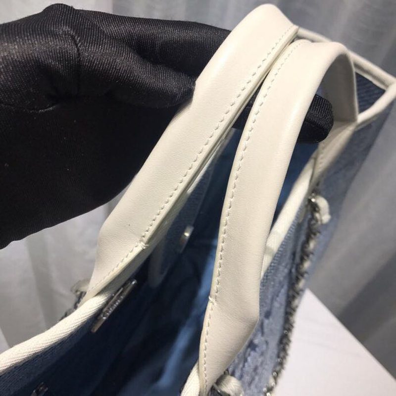 CHL Deauville Tote Canvas Bag Light Grey For Women, Women’s Handbags, Shoulder Bags 15in/38cm A66941 - Image 10