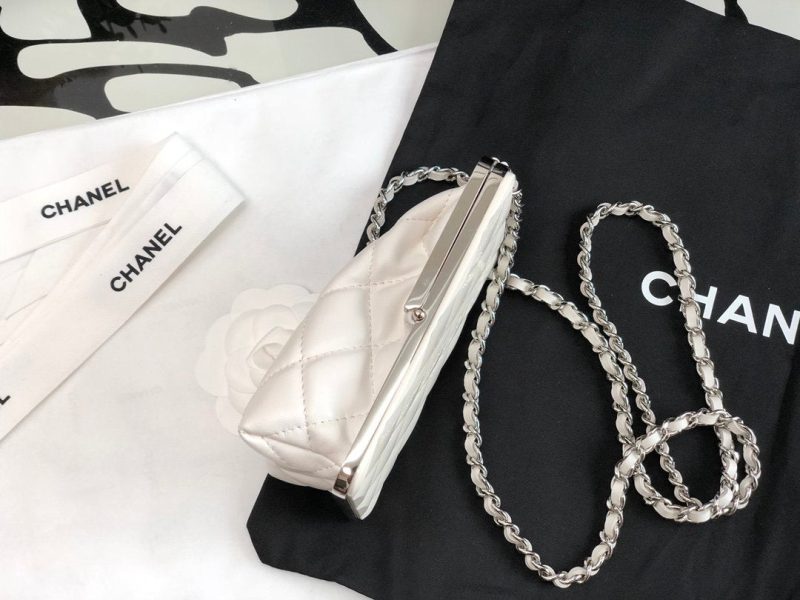 CHL Cruise Clutch Crossbaby White Bag For Wom13cm/5in - Image 5