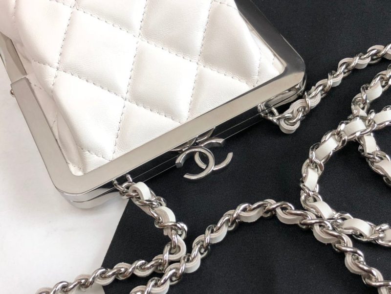 CHL Cruise Clutch Crossbaby White Bag For Wom13cm/5in - Image 4