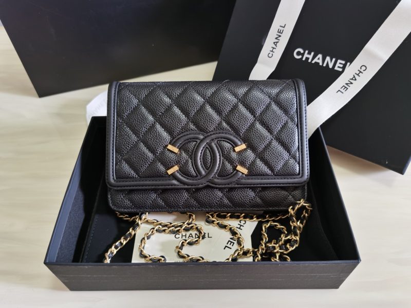 CHL COCO Woc Crossbody Bag 20cm Black